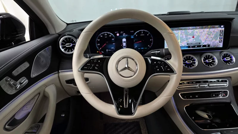 Mercedes-Benz CLS-Class