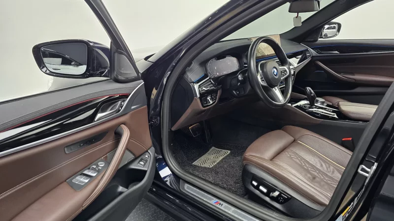BMW 5-Series