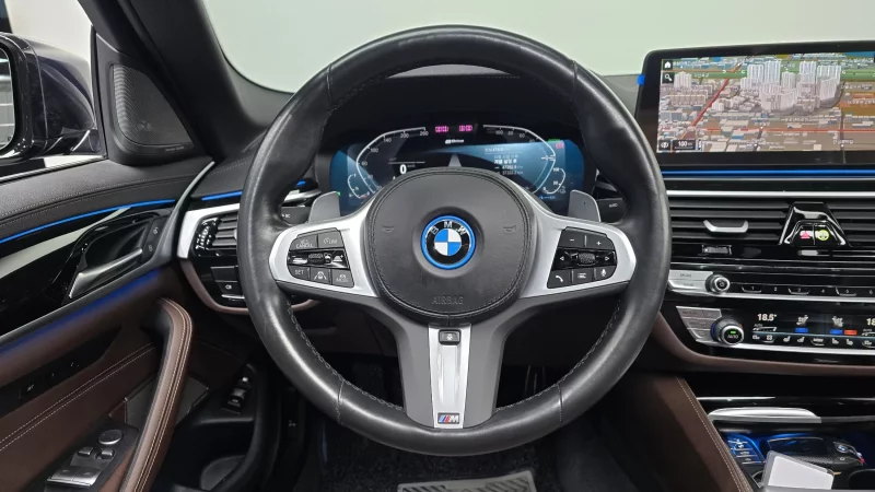 BMW 5-Series