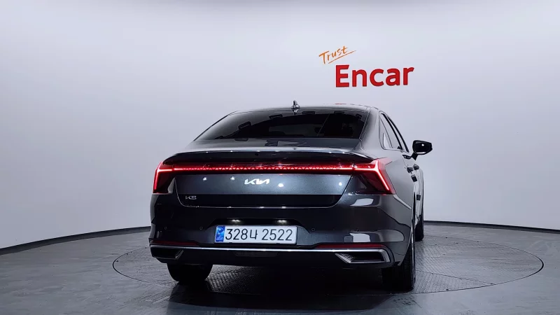 Kia K8