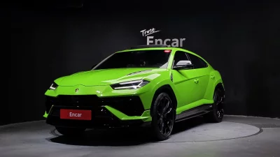 Lamborghini URUS