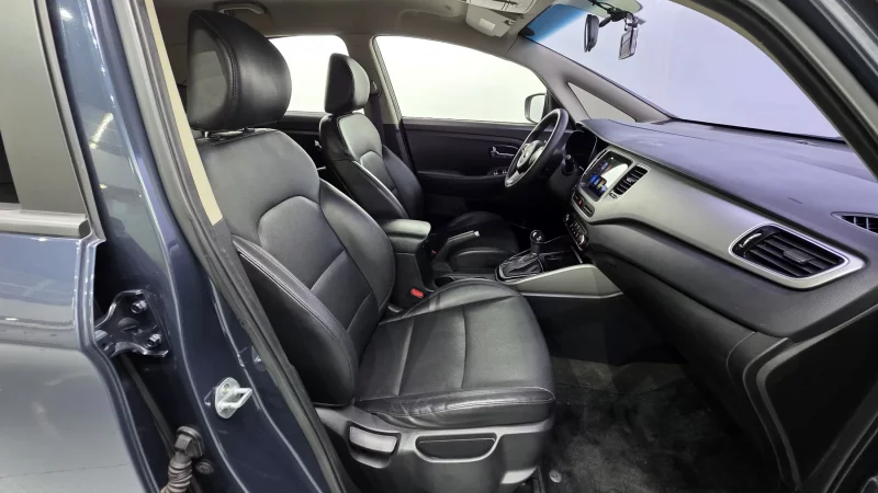 Kia Carens