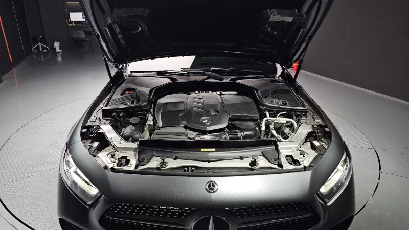 Mercedes-Benz CLS-Class