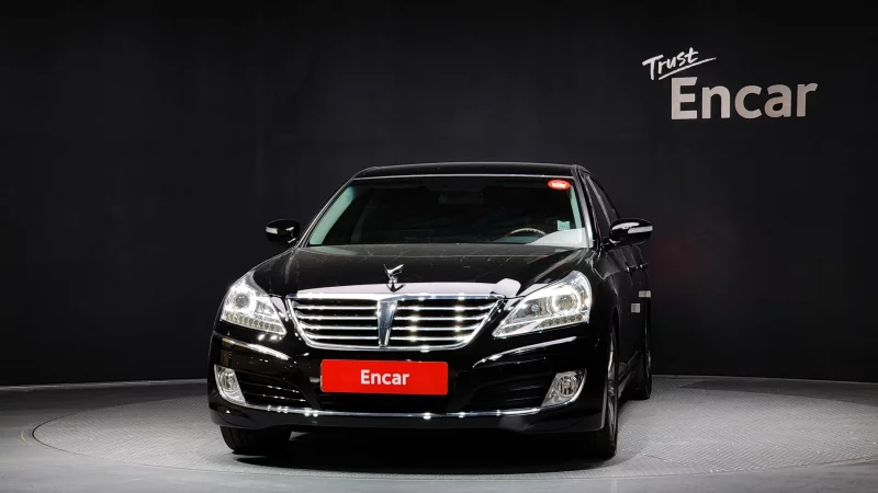Hyundai Equus