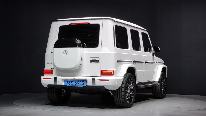 Mercedes-Benz G-Class