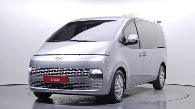 Hyundai Staria