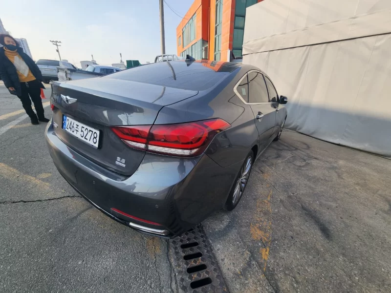 Genesis G80