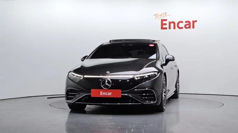 Mercedes-Benz EQS