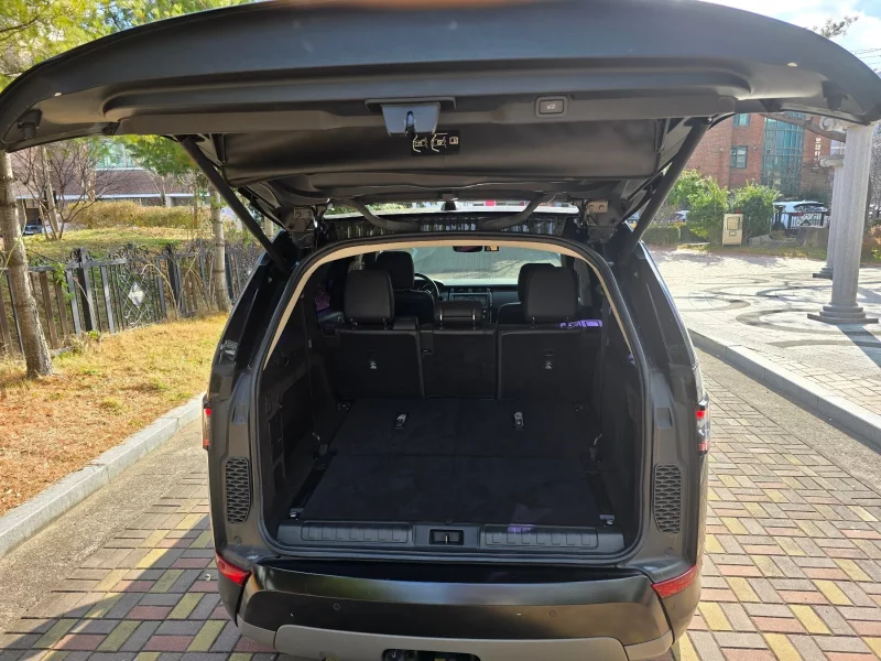 Land Rover DISCOVERY