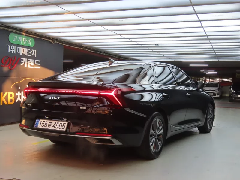 Kia K8
