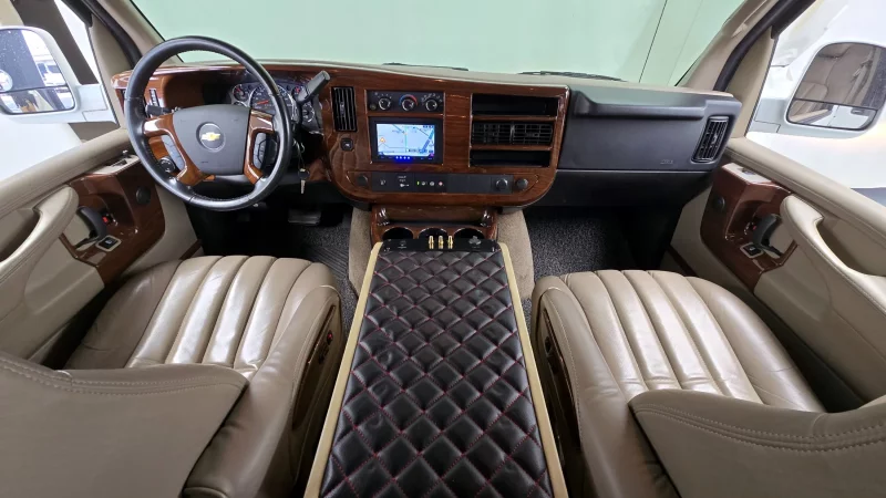 Chevrolet Express Van