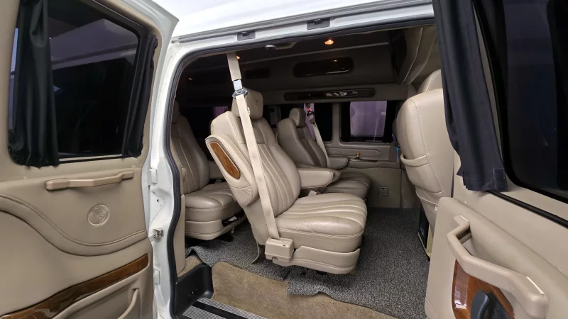 Chevrolet Express Van