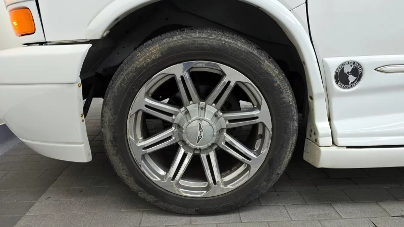 Chevrolet Express Van