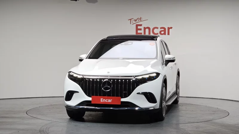 Mercedes-Benz EQS