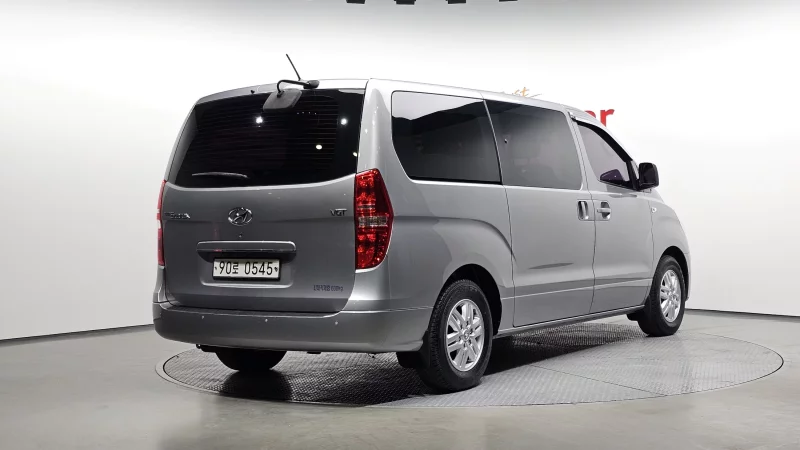 Hyundai Grand Starex
