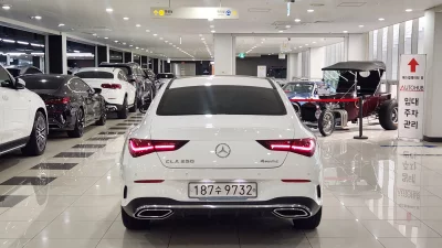 Mercedes-Benz CLA-Class