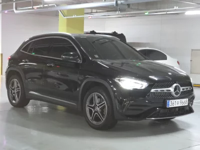 Mercedes-Benz GLA-Class