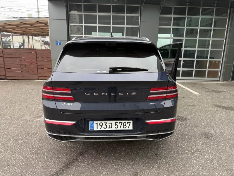 Genesis GV80