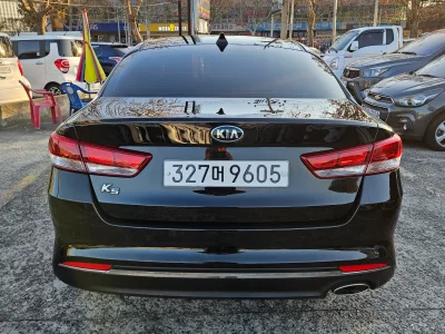 Kia K5
