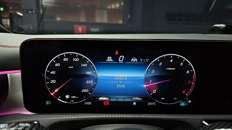 Mercedes-Benz CLA-Class