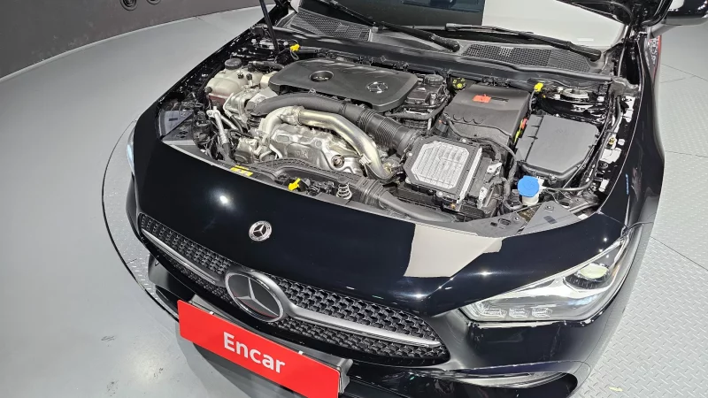 Mercedes-Benz CLA-Class