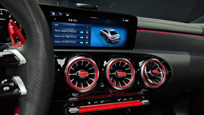 Mercedes-Benz CLA-Class