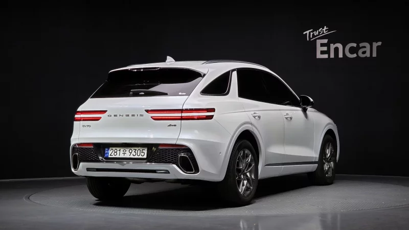 Genesis GV70