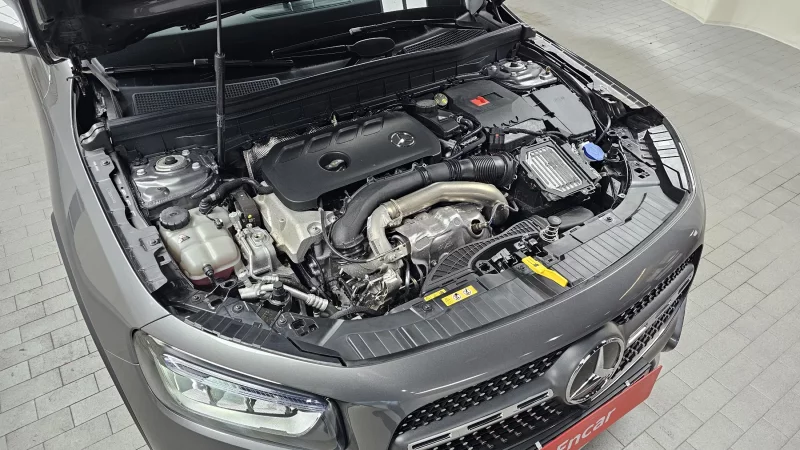 Mercedes-Benz GLB-Class