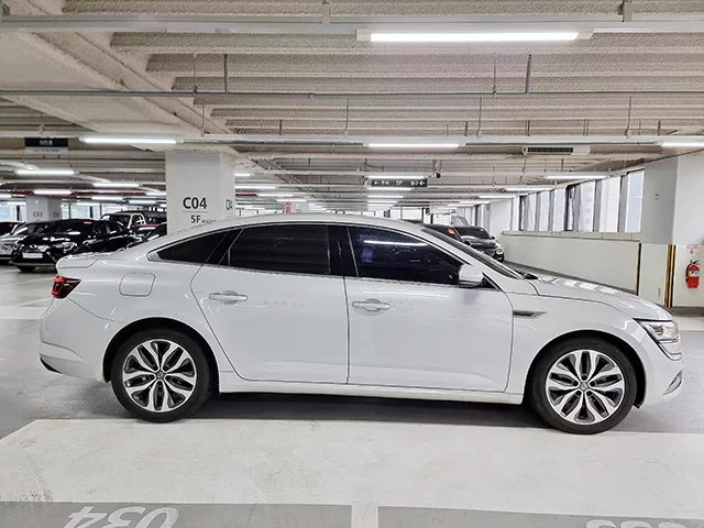 Renault Samsung SM6