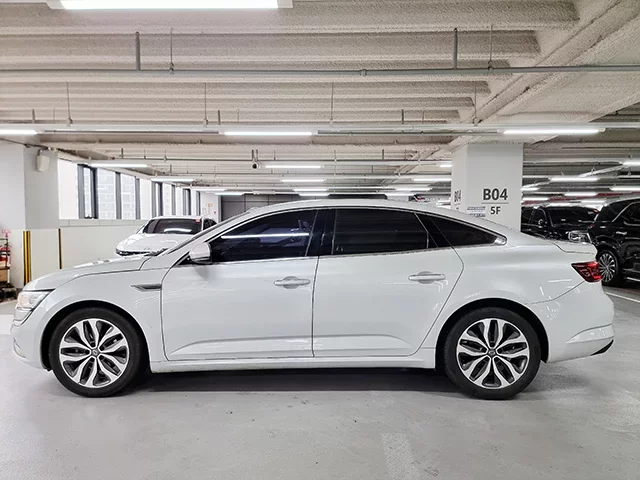 Renault Samsung SM6