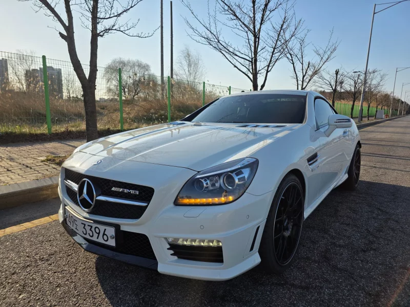 Mercedes-Benz SLK-Class