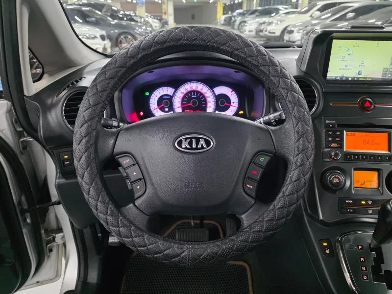 Kia Carens
