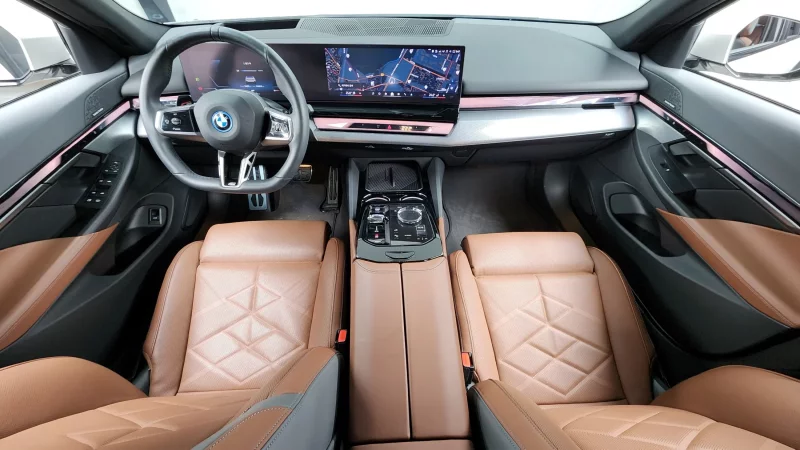 BMW i5