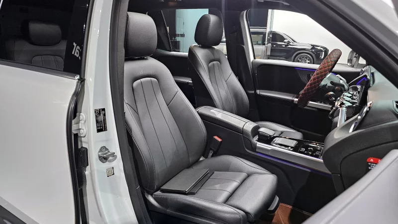 Mercedes-Benz GLB-Class