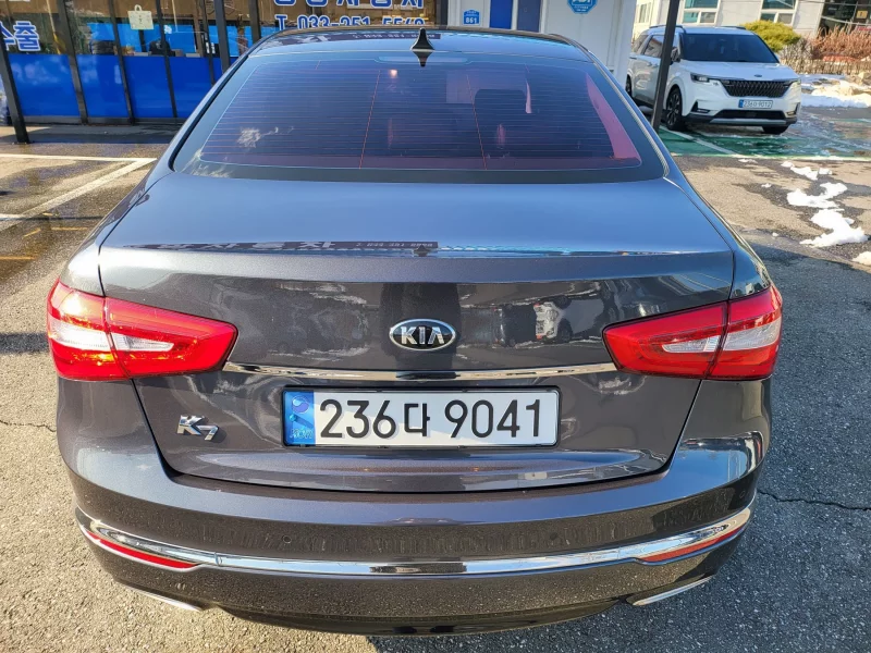 Kia K7