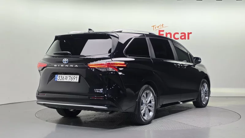 Toyota SIENNA