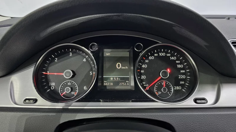 Volkswagen PASSAT CC