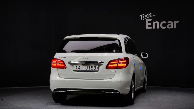 Mercedes-Benz B-Class