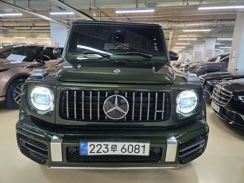 Mercedes-Benz G-Class