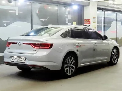 Renault Samsung SM6