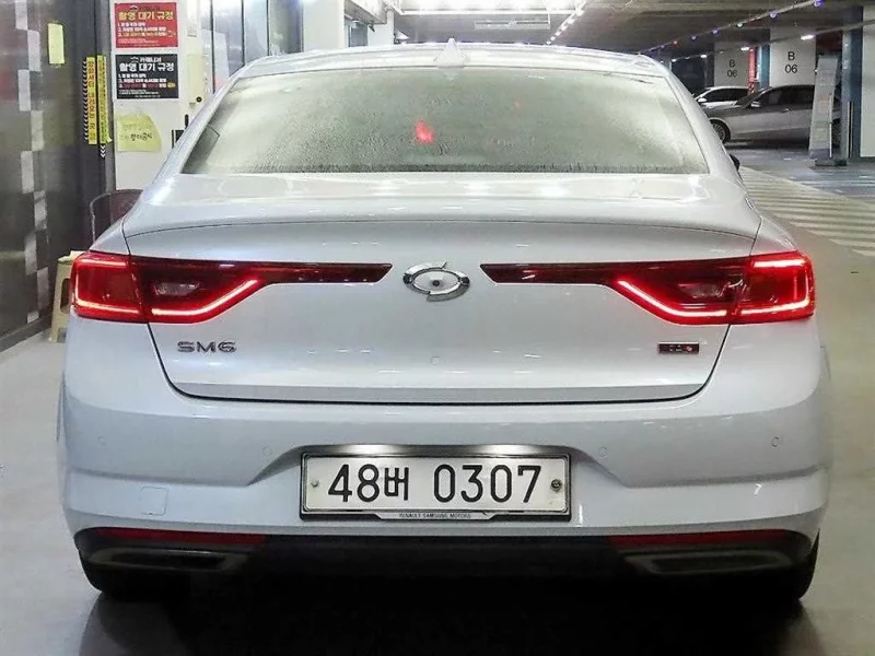 Renault Samsung SM6