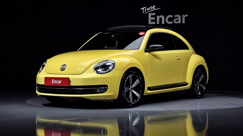 Volkswagen BEETLE