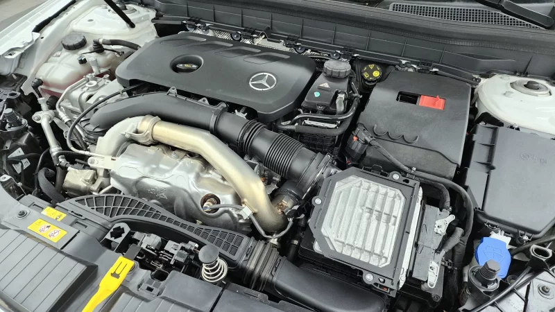 Mercedes-Benz GLB-Class