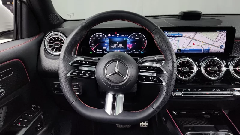 Mercedes-Benz GLB-Class