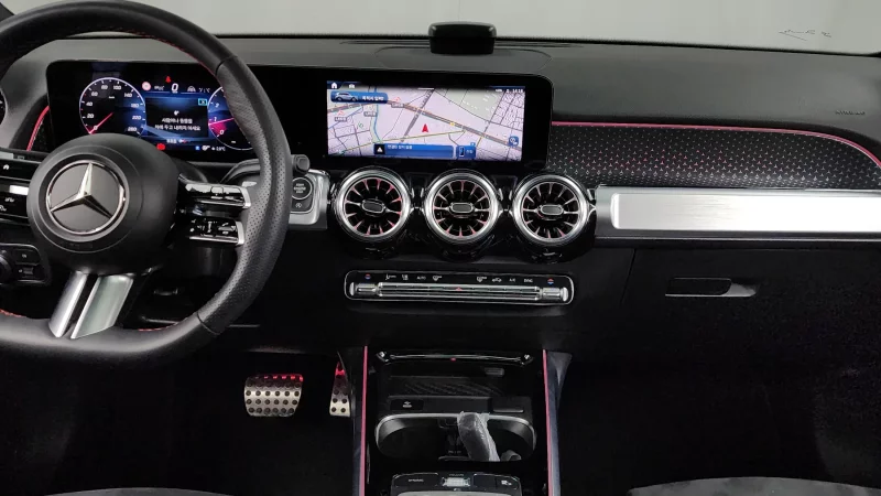 Mercedes-Benz GLB-Class