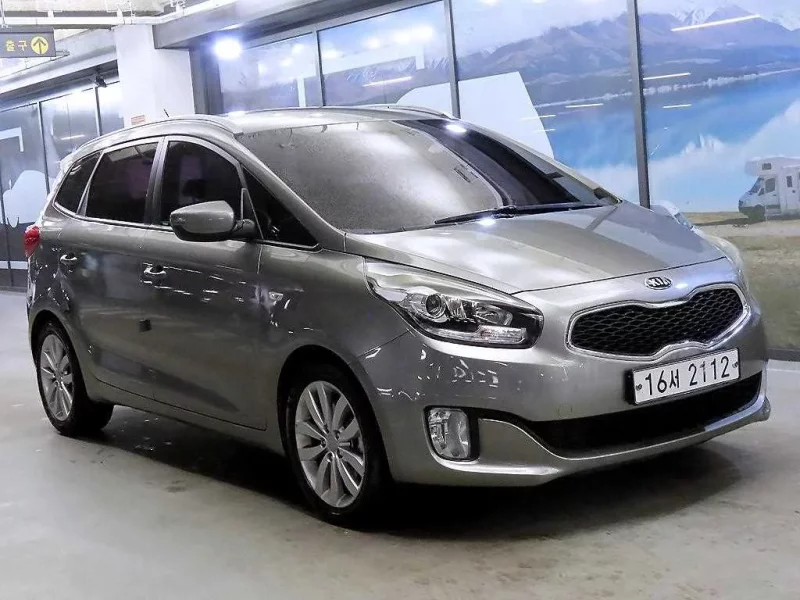 Kia Carens