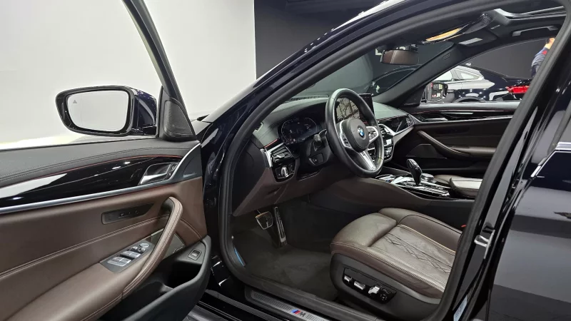 BMW 5-Series