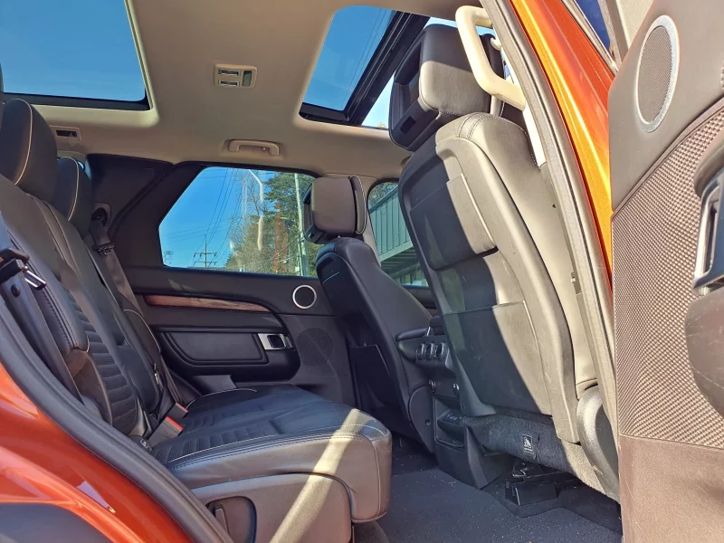 Land Rover DISCOVERY