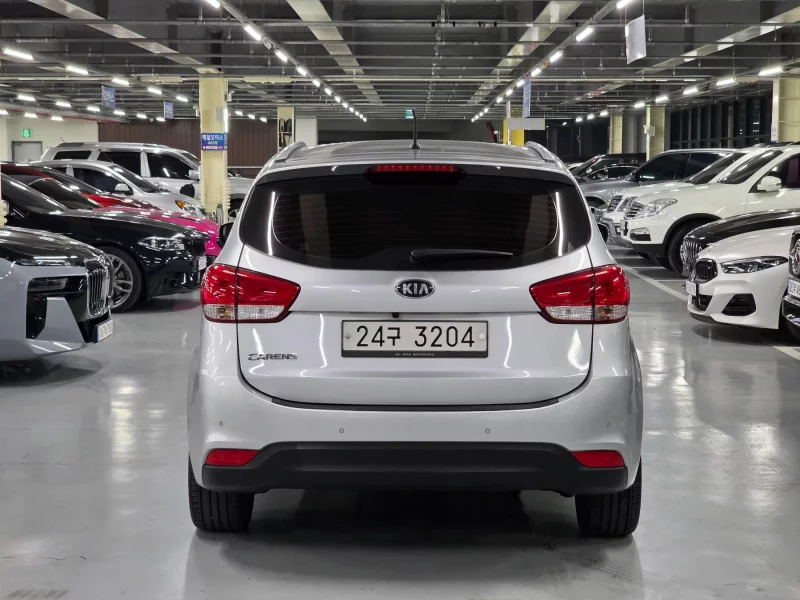 Kia Carens