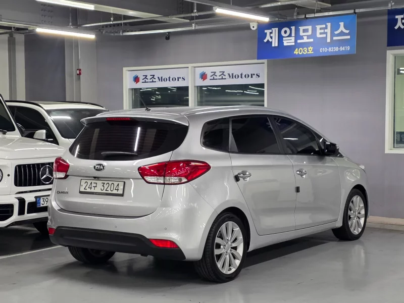 Kia Carens